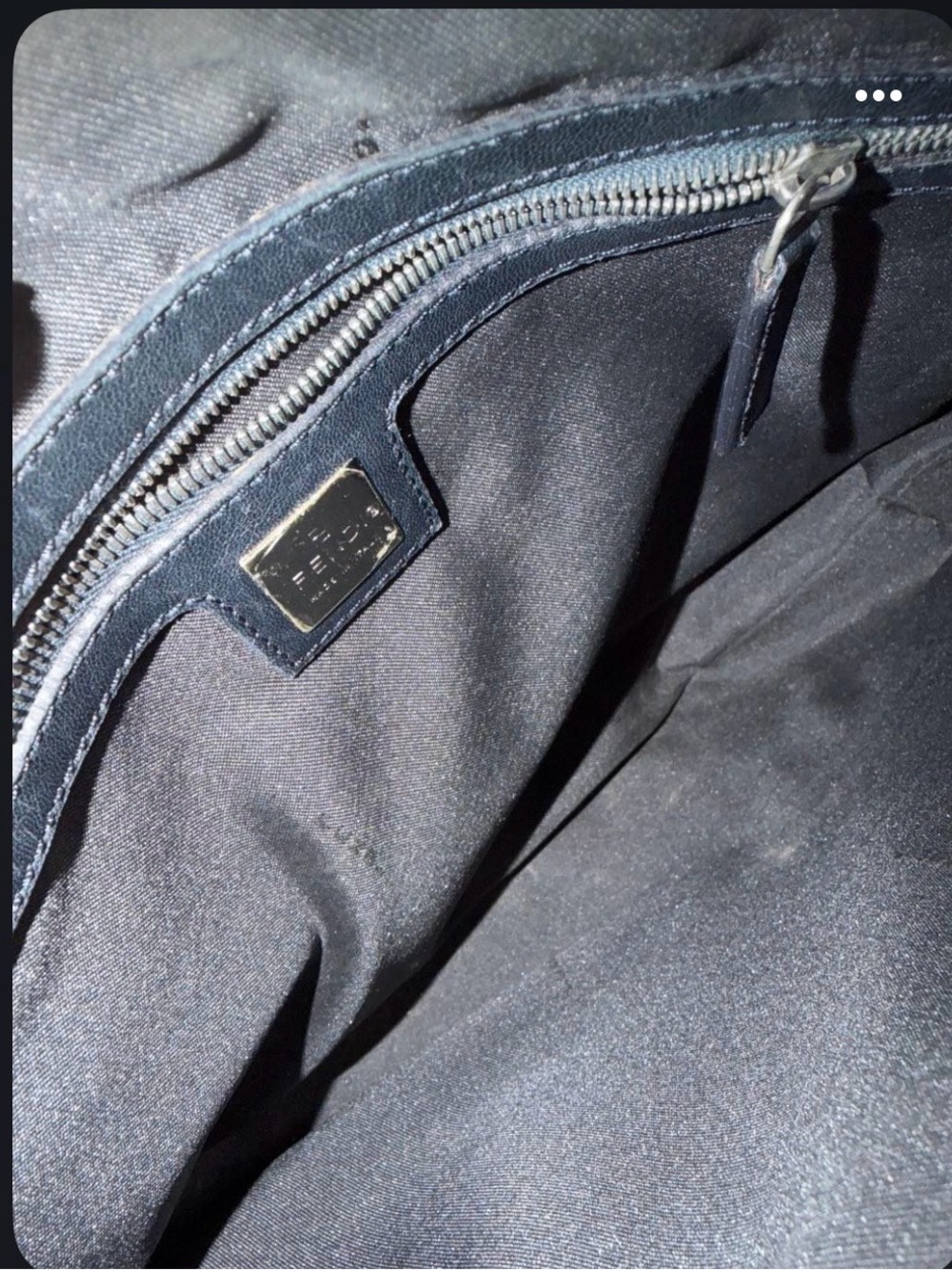 Fendi black leather shoulder bag - Picture 7 of 10